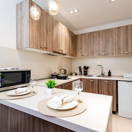 Stay Inn-Apartments On Buzand 17 Yerevan Bagian luar foto