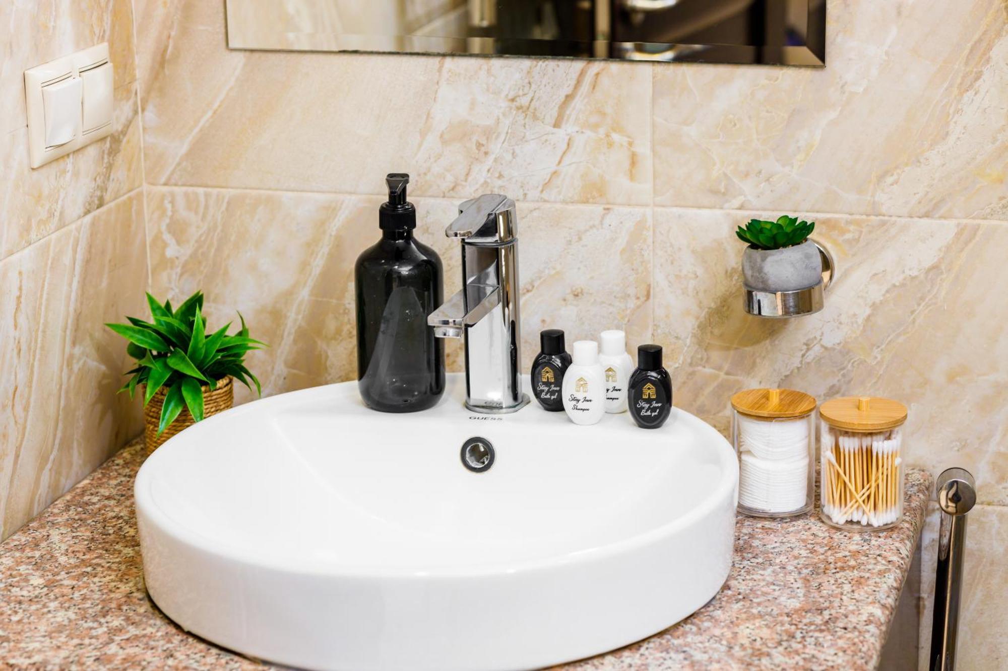 Stay Inn-Apartments On Buzand 17 Yerevan Bagian luar foto