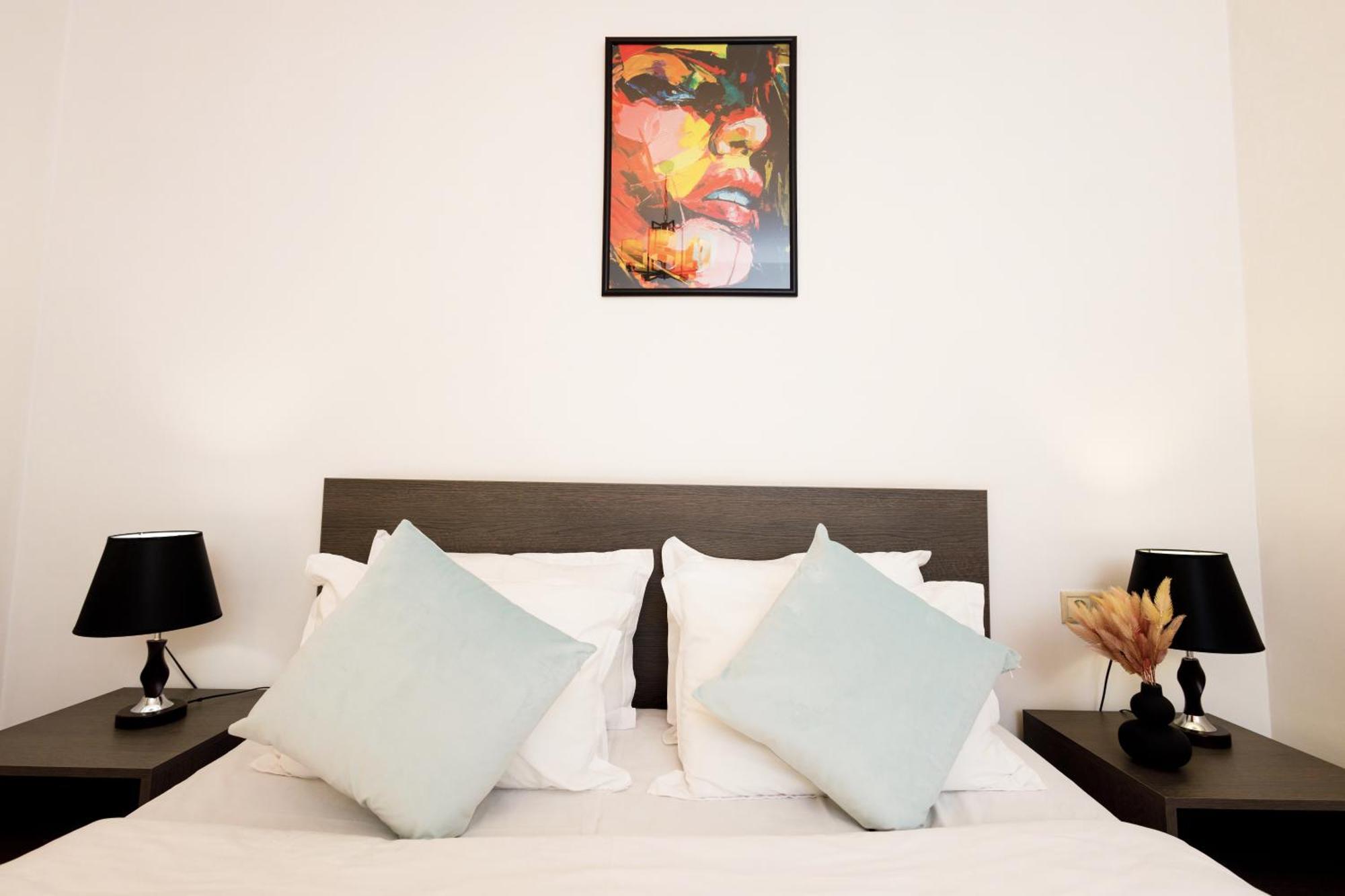Stay Inn-Apartments On Buzand 17 Yerevan Bagian luar foto